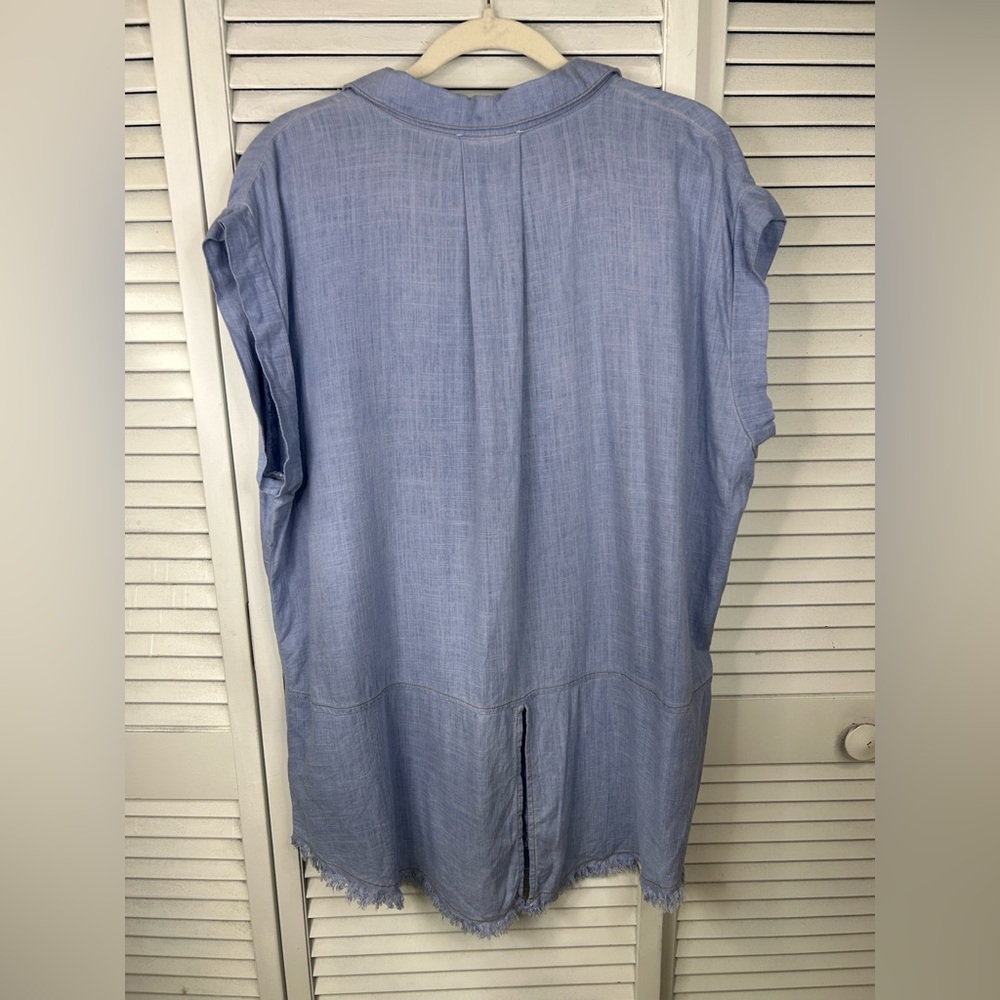 Umgee Chambray Denim Blue Women's Top Size 1X - Picture 4 of 4
